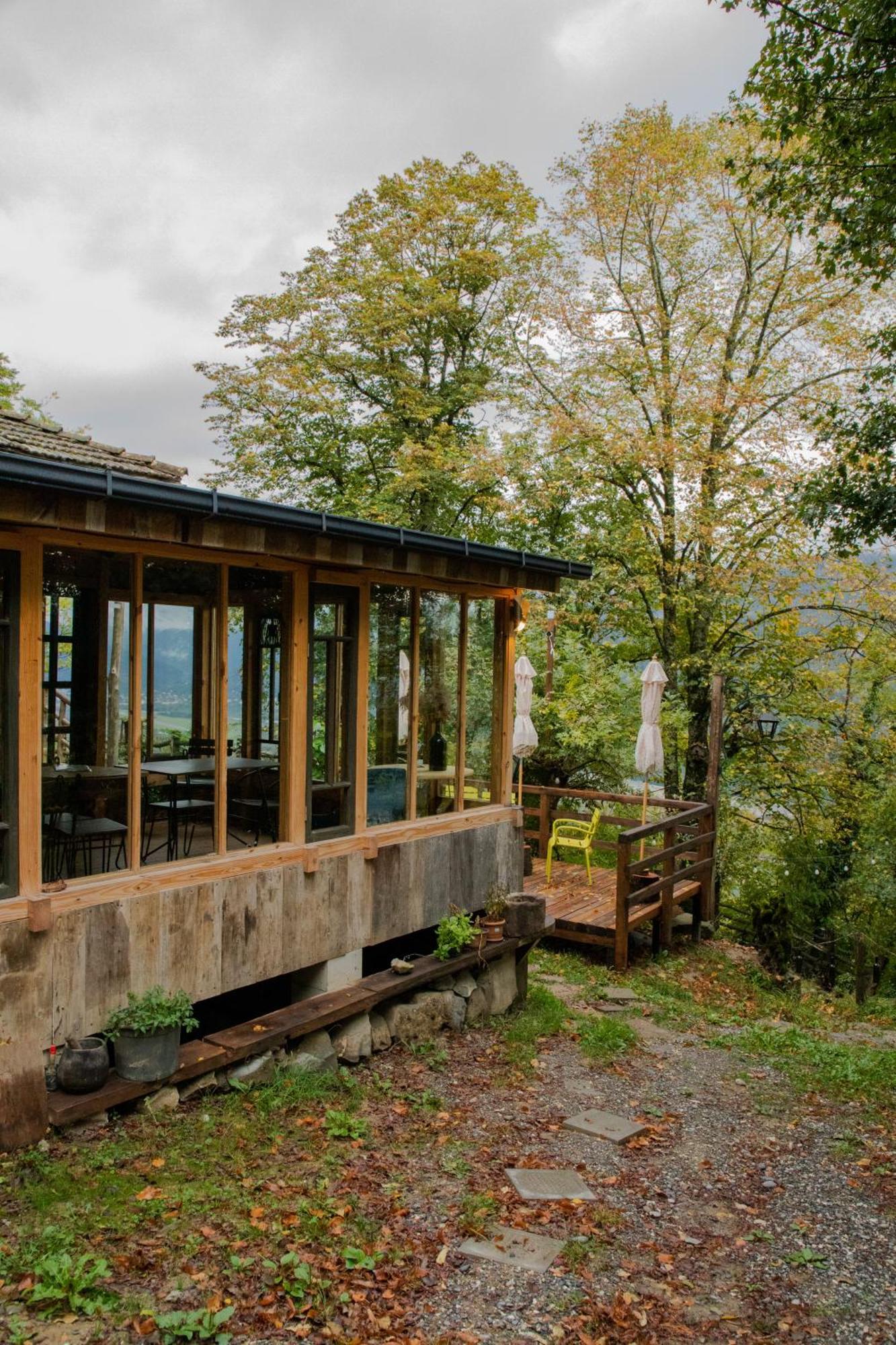 Wine Space Амбролаури Экстерьер фото