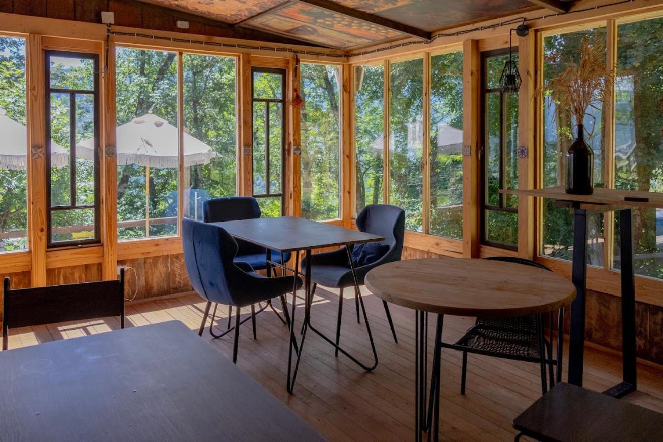 Wine Space Амбролаури Экстерьер фото
