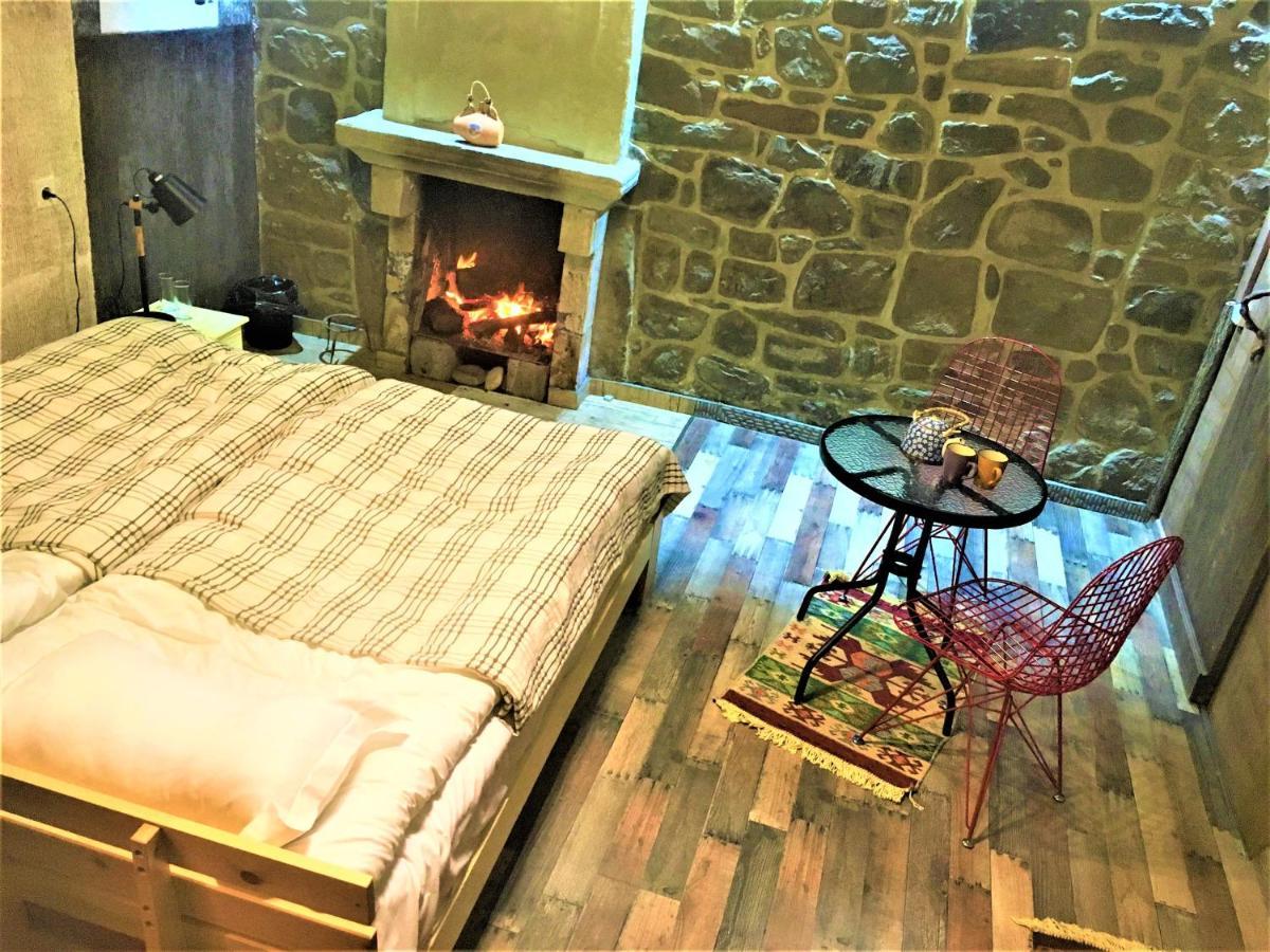 Wine Space Амбролаури Экстерьер фото